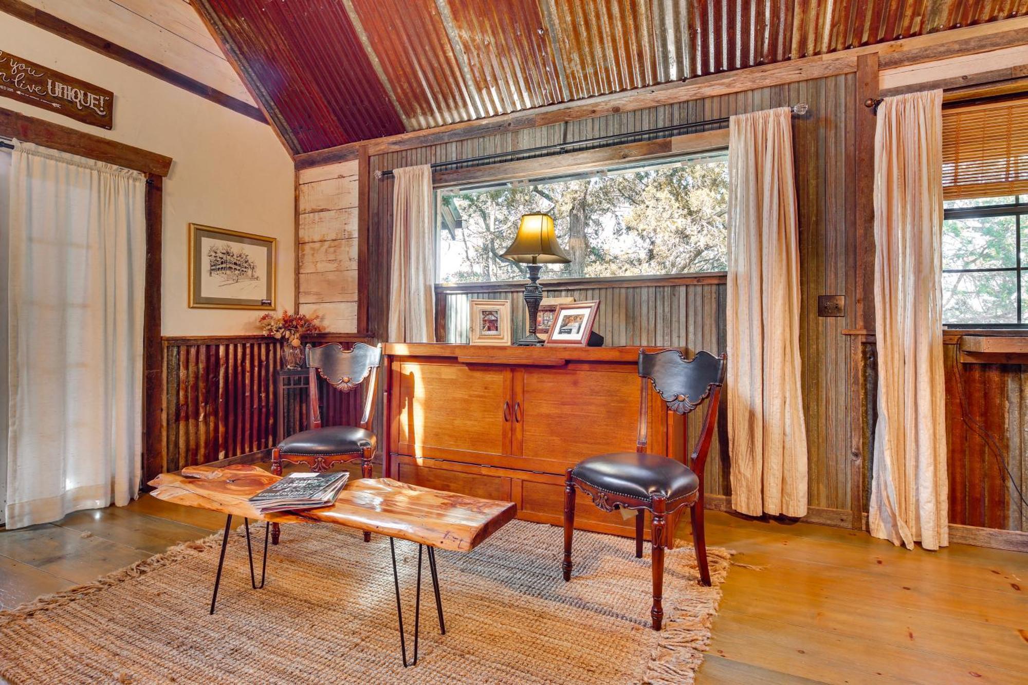Pet-Friendly Wimberley Cabin With Fire Pit And Hot Tub Exterior foto